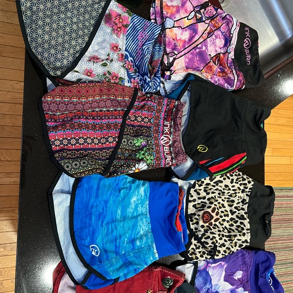 InkNBurn lot of women’s shorts size 6 - Picture 2 of 5